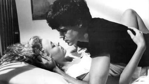 Fire with Fire - Verbotene Leidenschaft Bild 5