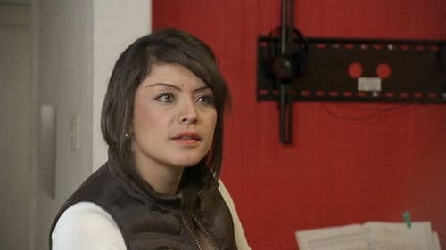 La banda de los bikinis rosas Vs. Cobras negras Bild 1