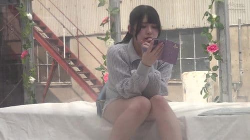 ＭＭ号からの脱出 女子大生の友情数珠つなぎ企画 友達を30分以内に電話で呼び出し“身代わり”にして密室から脱出せよ！制限時間を過ぎたらデカチン即ハメ！ 11 イってもやめない激ピストンで友達が来るまで生中出しは終わらない inザ・マジックミラー Bild 1