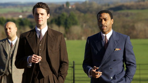 Dancing on the Edge Bild 3