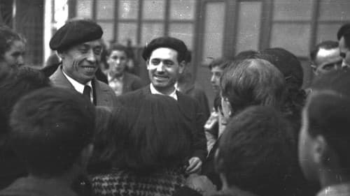 Vaca mugiendo entre ruinas Bild 1