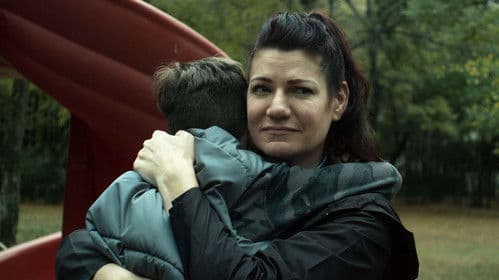 Blood Dried Hands Bild 1