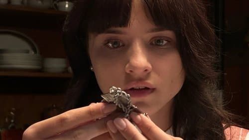 The Curse of the Necklace Bild 5