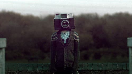 The Boy with a Camera for a Face Bild 1