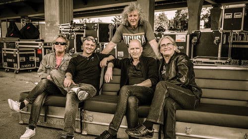 Saga - Silhouette Bild 1