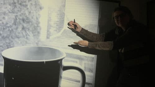 Only Time Will Tell Bild 1