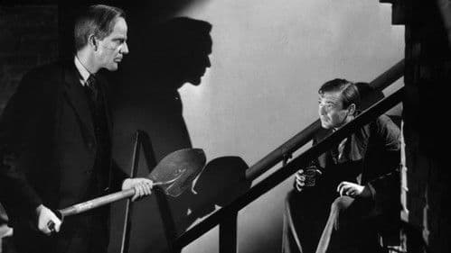 Arsen und Spitzenhäubchen Bild 8