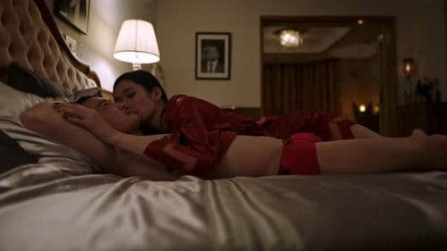 She's Just a Shadow Bild 3