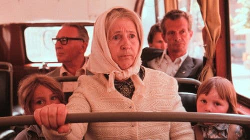 Mormor og de åtte ungene i byen Bild 2