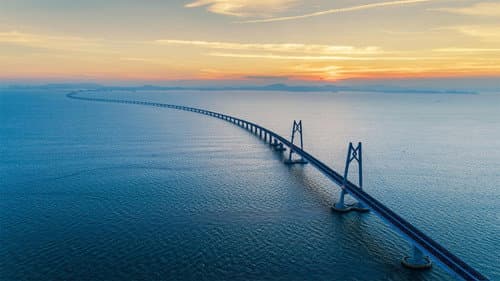 Bridging the Expanse Bild 1