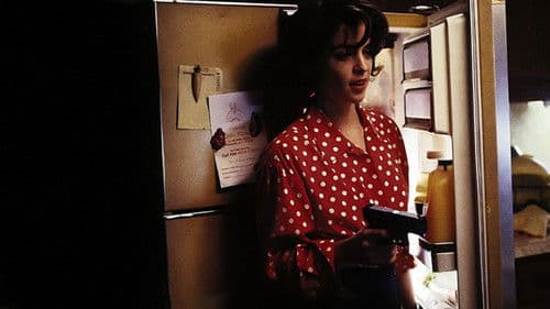 Romeo Is Bleeding Bild 4