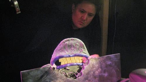 Beats Antique - Beezlebub featuring Les Claypool Bild 3