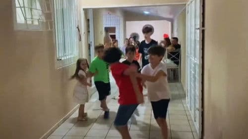 Distorção do Universo Bild 1