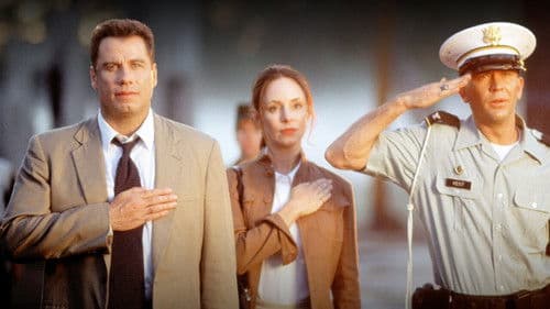 Wehrlos - Die Tochter des Generals Bild 5