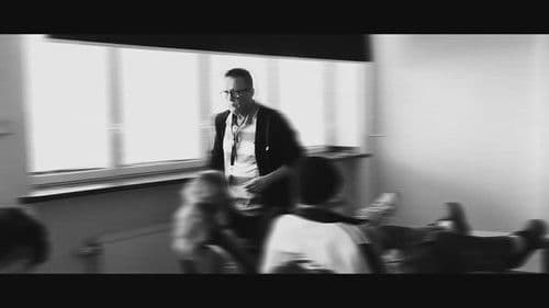 Hela Skolan Står i Lågor Bild 2