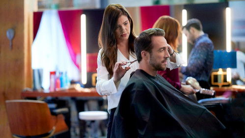 Cut, Color, Murder Bild 6