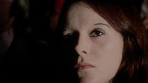 Nackte Haut und schwarzes Leder Bild 3