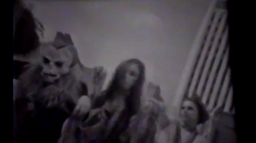 Zombie! vs. Mardi Gras Bild 2