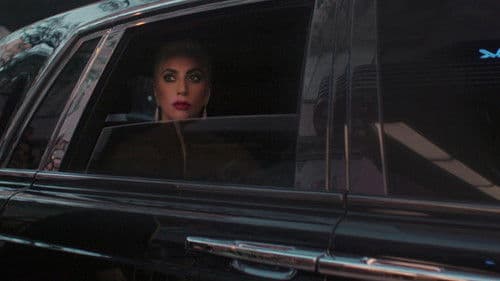 Gaga: Five Foot Two Bild 8