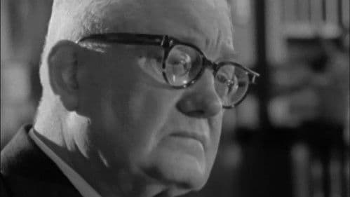 Never a Backward Step Bild 1