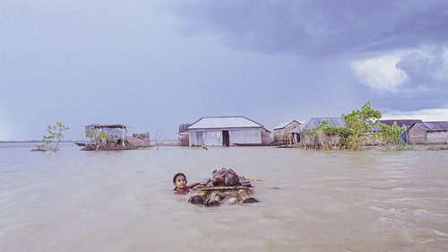 পায়ের তলায় মাটি নাই Bild 2