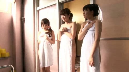 石和温泉で見つけたお嬢さん 温泉なんだからタオル一枚で挑戦は当たり前！！ ビッショリ濡れたタオルから透ける乳首を一般客にジロジロ見られて超ビンダチ！！ 温泉で人生は波乱万丈だ！ゲーム （DOD） Bild 1