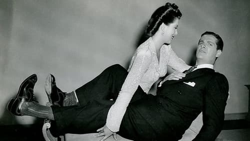 Between Us Girls Bild 1