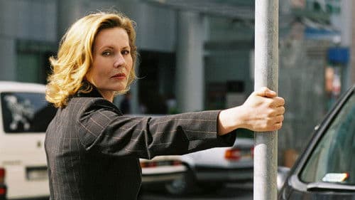 Tylko mnie kochaj Bild 3