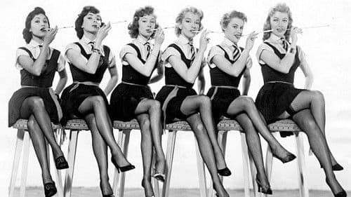 Blue Murder at St. Trinian's Bild 1