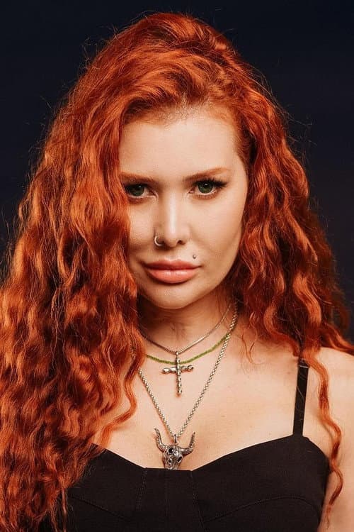 Николь Кузнецова