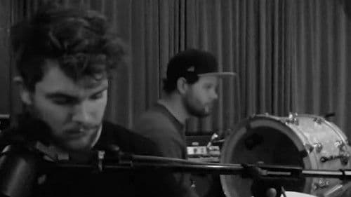 Shouting Through The Letterhole Bild 3