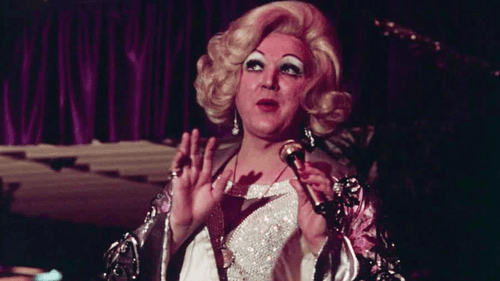 A Couple of Beauties Bild 1