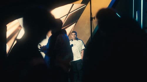 On The Edge of Glory Bild 8