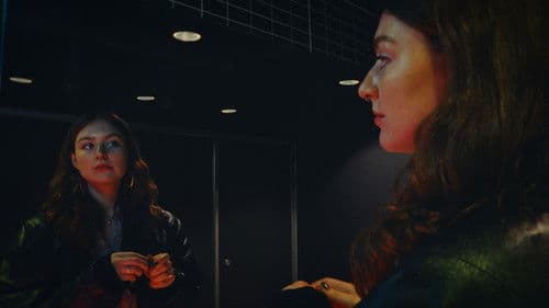 Shades of Red Bild 2