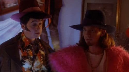 Cool! Endlich sind die Eltern weg Bild 5