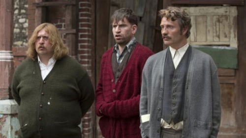 Men & Chicken Bild 2