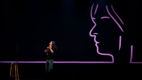 Korine Côté - Gros plan Bild 5