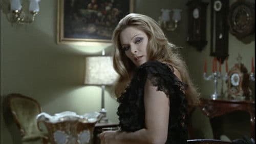 Something Creeping in the Dark Bild 5