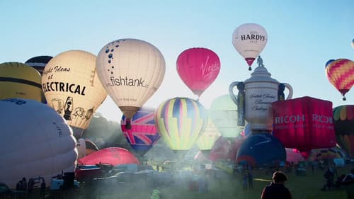 Skies Above Britain Bild 1