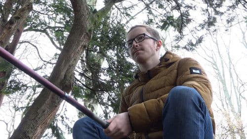 The Man in the Black Suit Bild 2