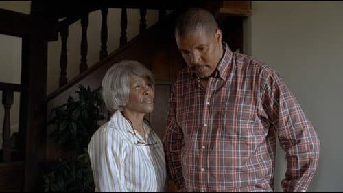 Relative Stranger Bild 4