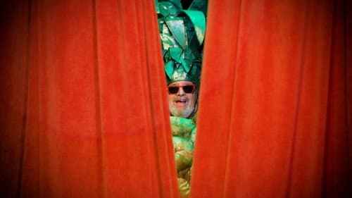 Still Pushing Pineapples Bild 1
