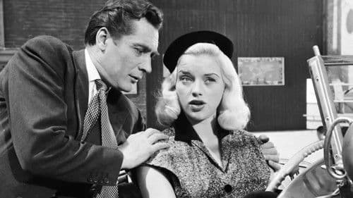 Miss Tulip Stays the Night Bild 1