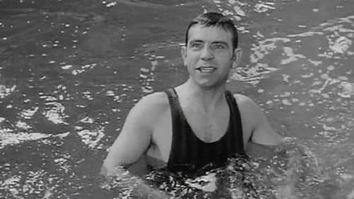 The Girl on the Boat Bild 3