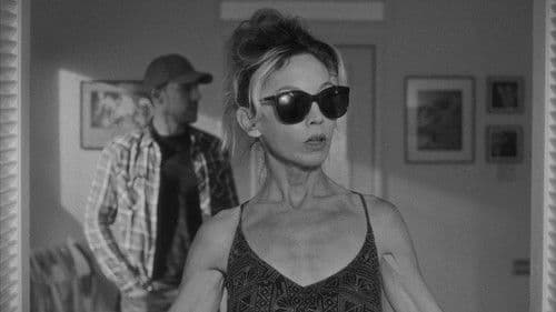 A Woman in Beverly Hills Bild 1