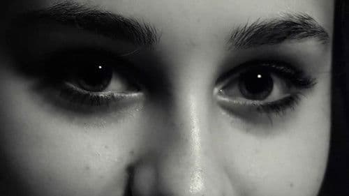 Solitary Eyes Bild 1