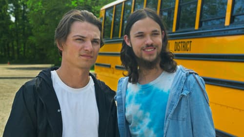 Lost Together Bild 3