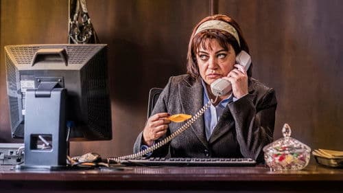 Amalia, la secretaria Bild 1