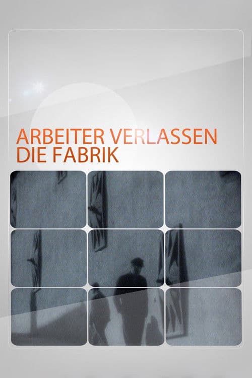 Arbeiter verlassen die Fabrik