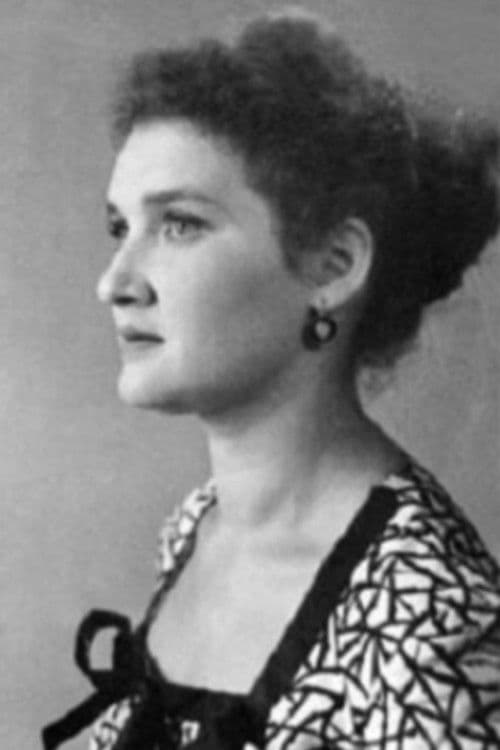 Лора Муштакова